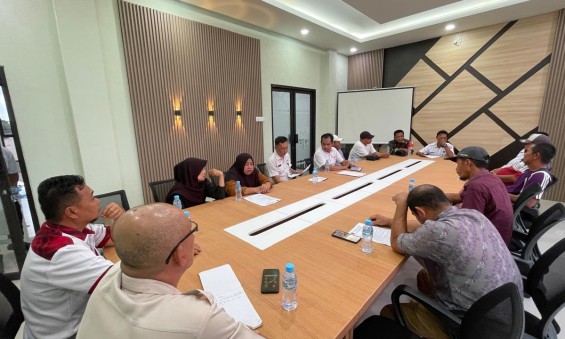 Kegiatan Kelurahan Sungai kapih hari rabu tanggal 11 juni 1015
